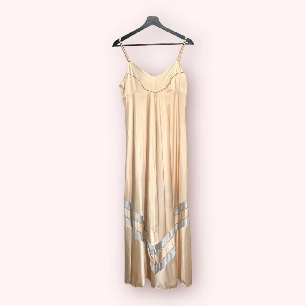 VINTAGE 1970's Vassarette Hollywood Slip Dress Size Small 4/6 - Picture 2 of 8